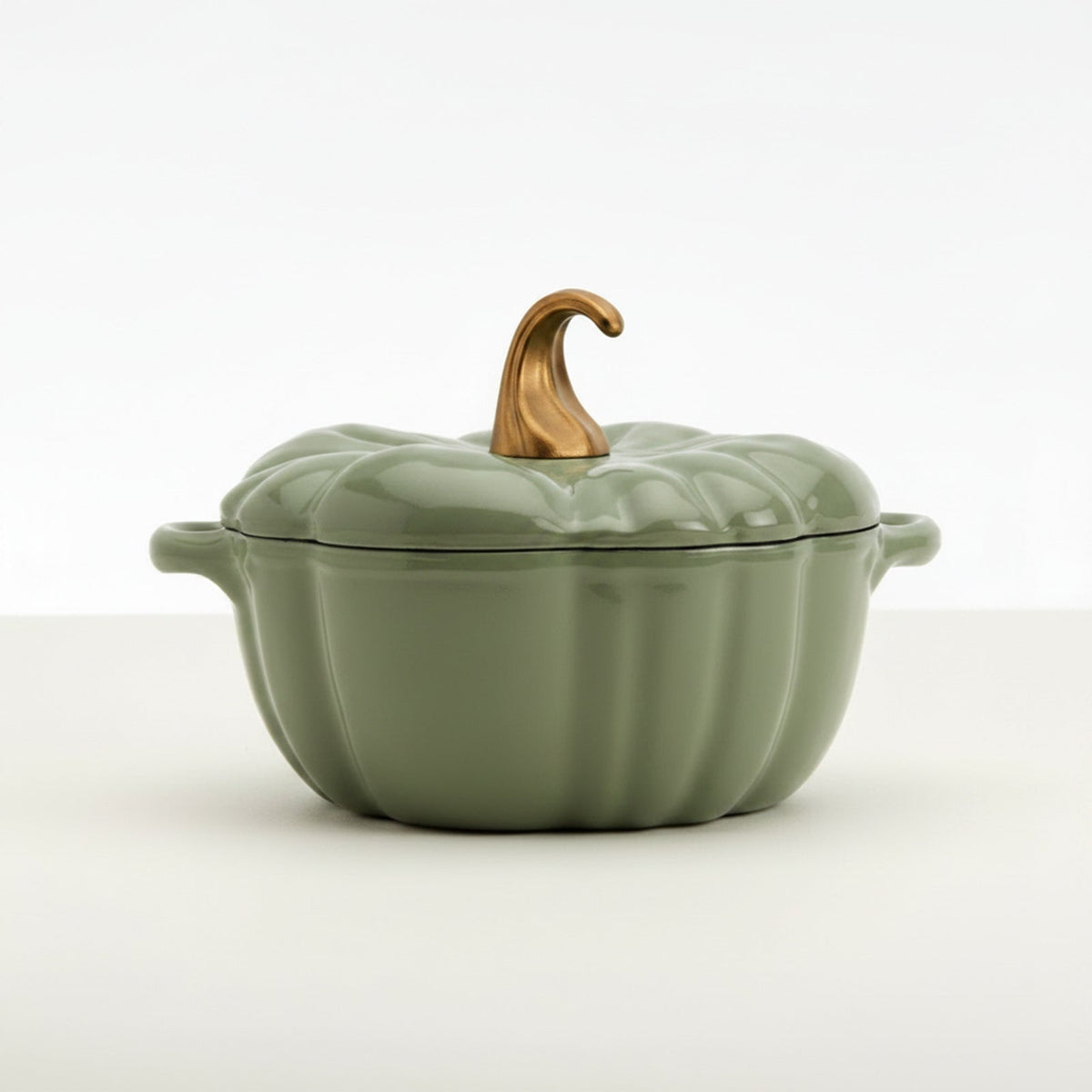 Cocotte citrouille en fonte émaillée coloris vert sauge