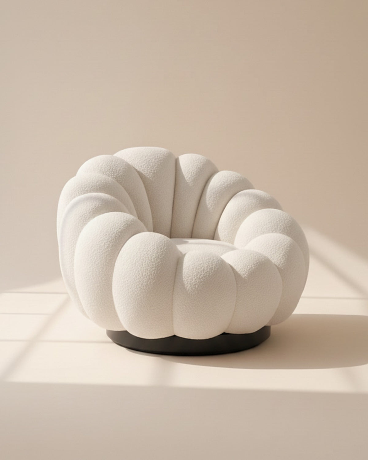 Fauteuil coquillage bouclette, coloris écru